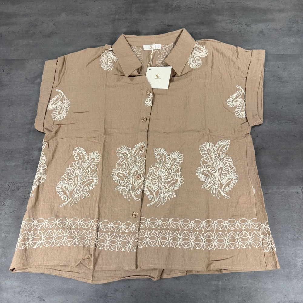 CC Fashion Paris Top Women L/XL Tan Brown Embroidered Button-Down Short Sleeve